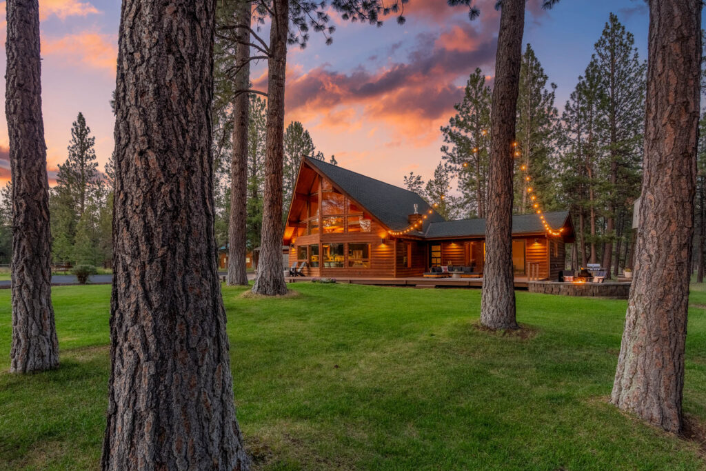 Modern home and pool at blue hour — real estate photography by Pro Property Photos by Wasim, Bend, Oregon.