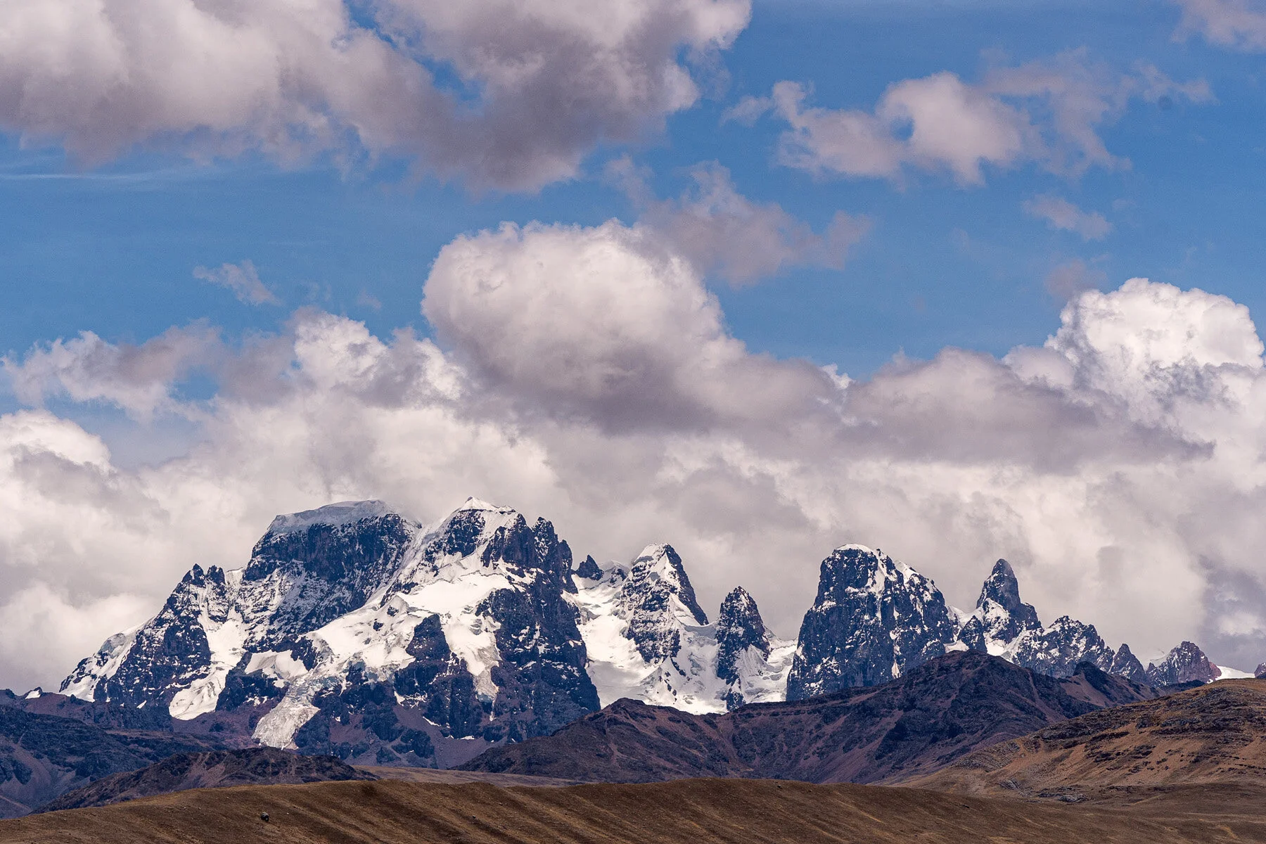 Andes Mountains Peru Quechua Benefit Picotani Spar Macusani Alpaca