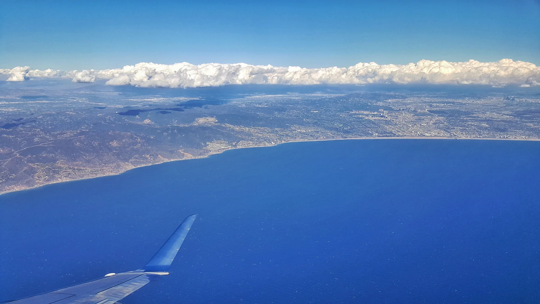 800 Miles. 36 Hours. 17 Frames. Find New Roads From Portland To San Francisco By Camaro.