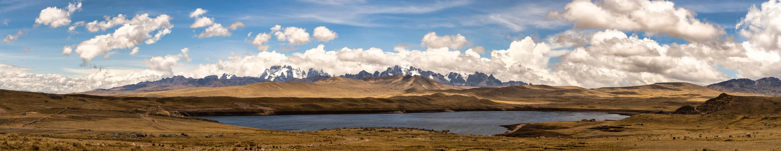 Andes Mountains Peru Quechua Benefit Pano