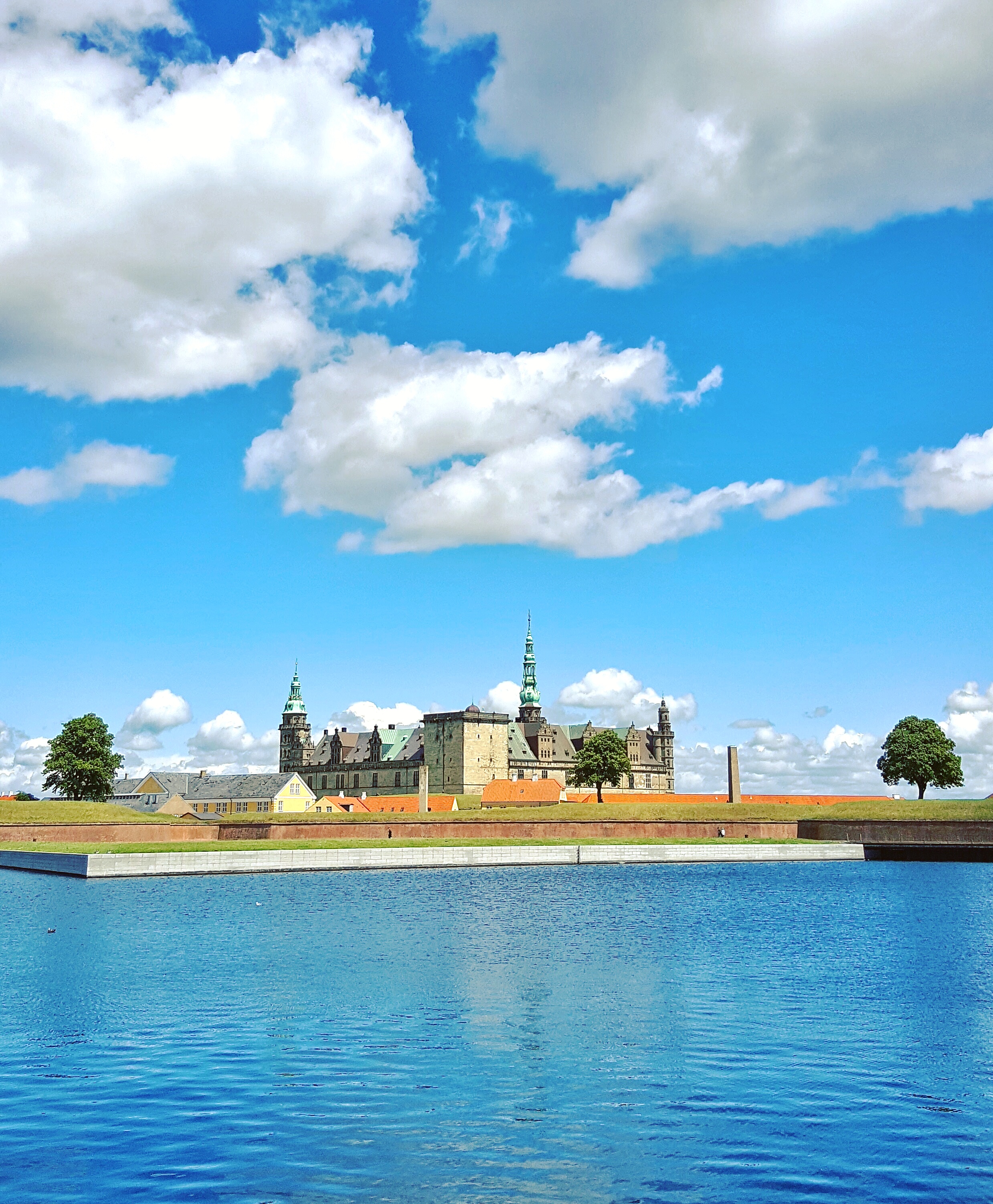 How To Start Your Summer Off With A Bang, A Woot Woot, A Yahoo, And A Gotcha Part 1 – Virtual Reality in Denmark