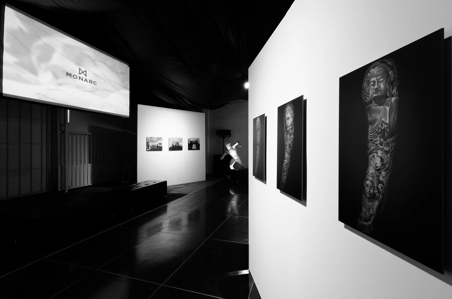 Jun Cha The Well Monarc Studios BW