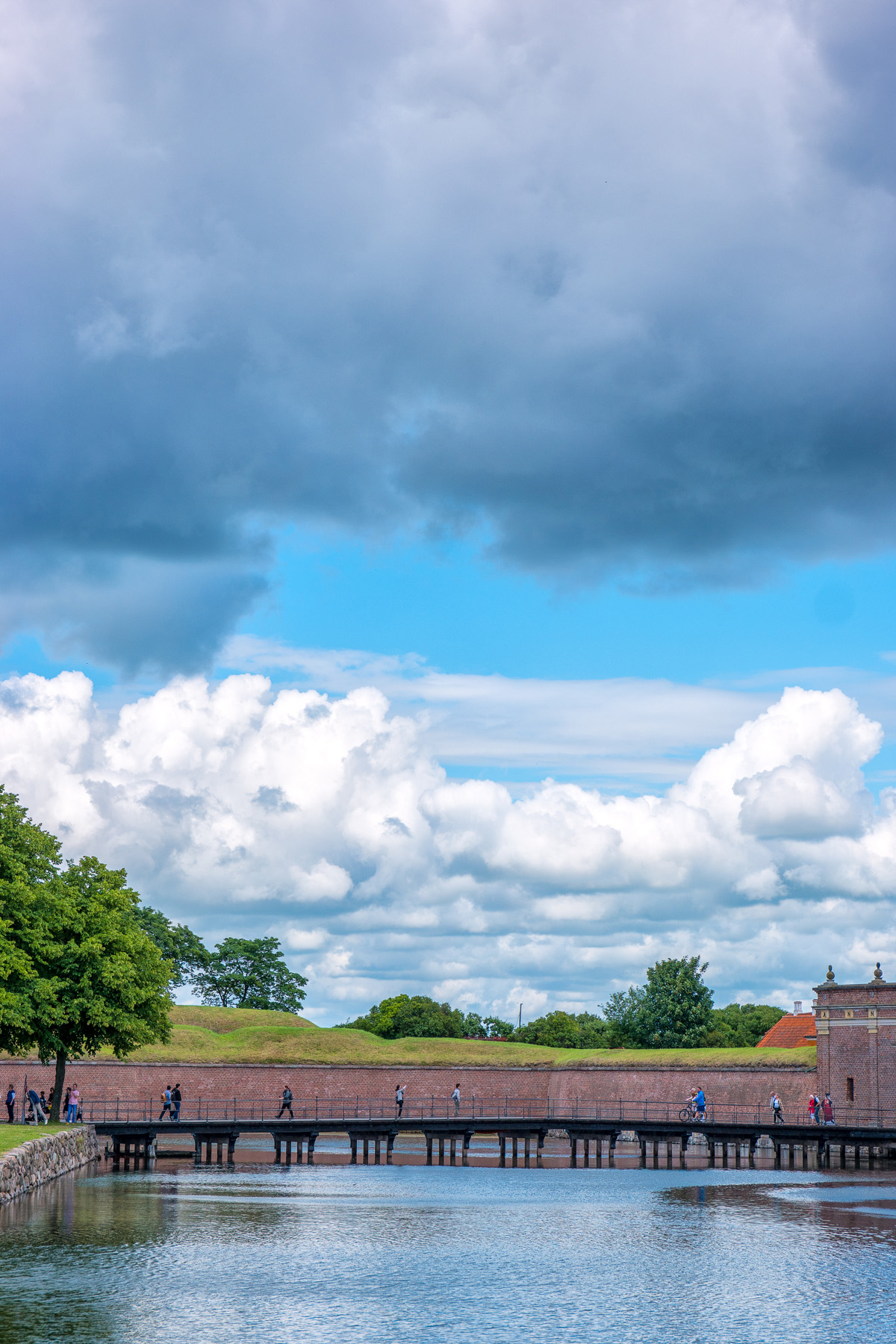 How To Start Your Summer Off With A Bang, A Woot Woot, A Yahoo, And A Gotcha Part 1 – Virtual Reality in Denmark