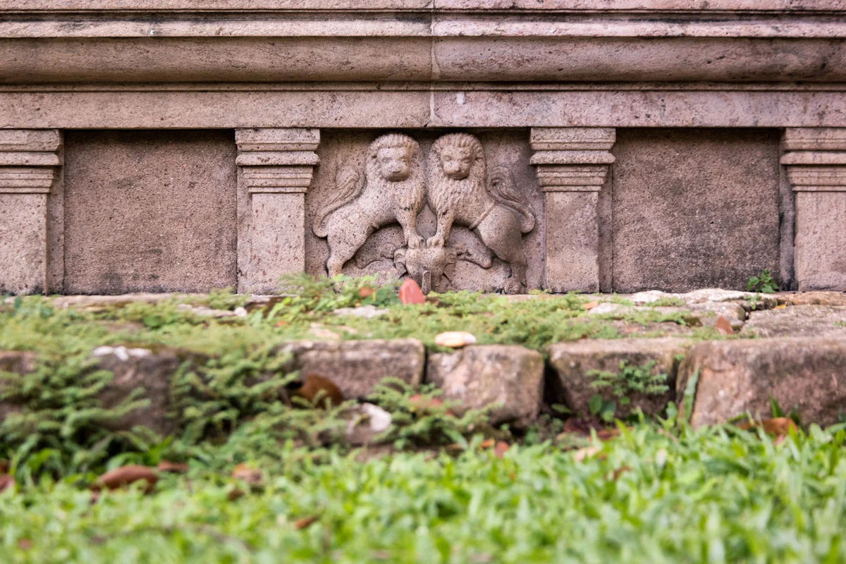 Kandy Sri Lanka February2015 Samsung NX1 200mm