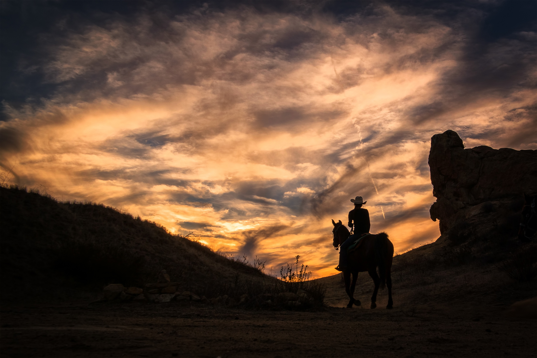 Wasim_Muklashy_Cowboy_Topanga_Sunset_Photography_Silhouette