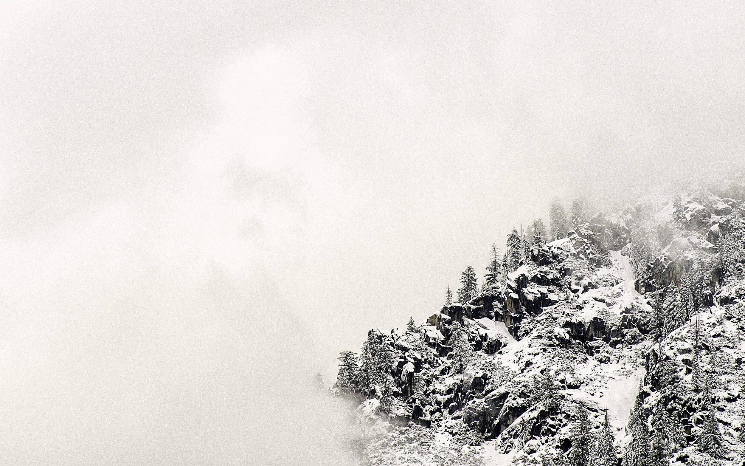 Wasim_Muklashy_Photography_Yosemite_Lady_In_White_Apple OS X Yosemite