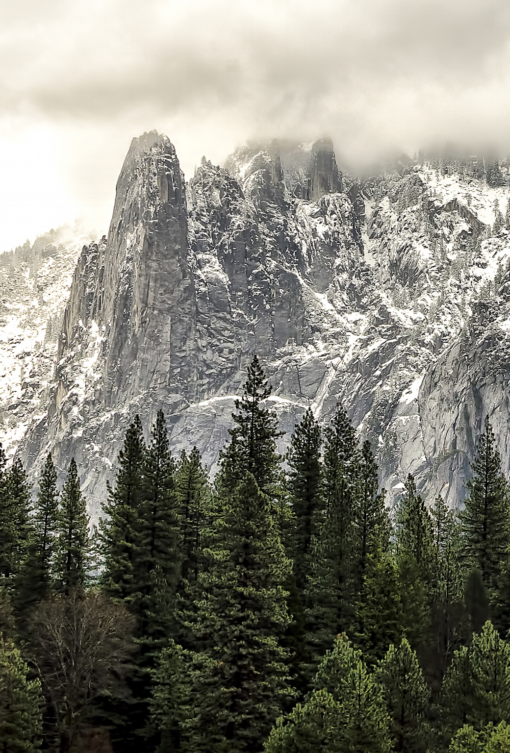spirits in yosemite wide.