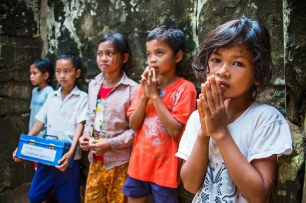 photo from TheGivingLens.com, The Giving Lens